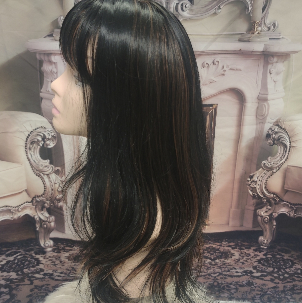 Wig - Picture 2 of 6